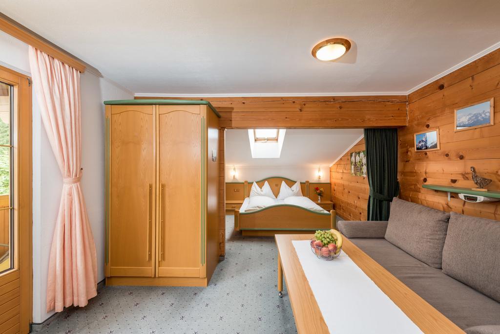Landhaus Bergzeit Филцмос Екстериор снимка