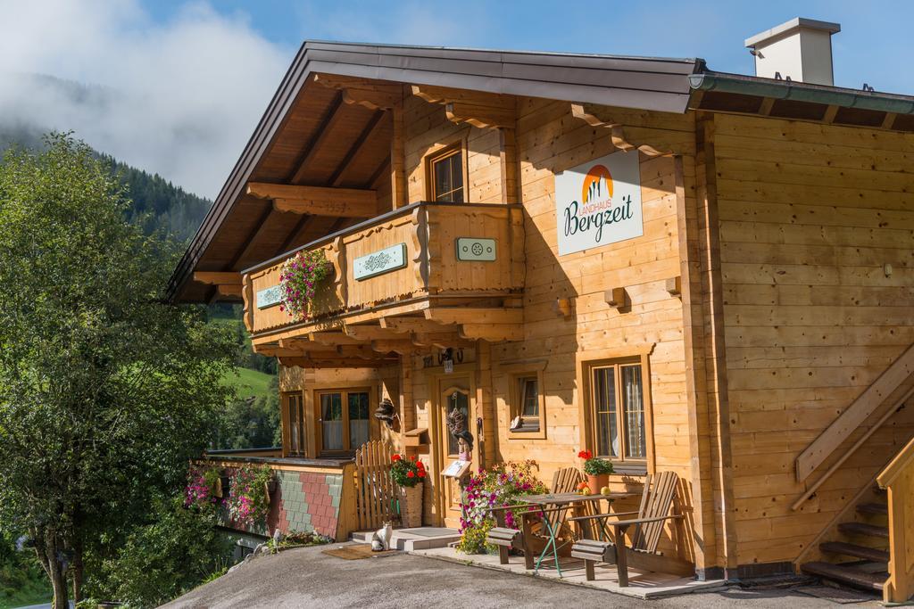 Landhaus Bergzeit Филцмос Екстериор снимка